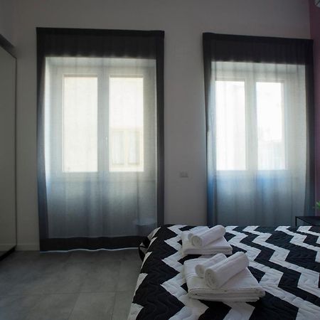 Lecentre 174 Bed & Breakfast Salerno Bagian luar foto