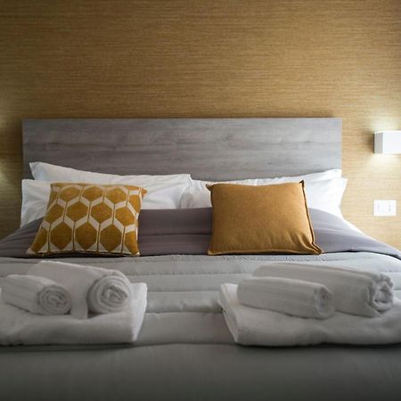 Lecentre 174 Bed & Breakfast Salerno Bagian luar foto