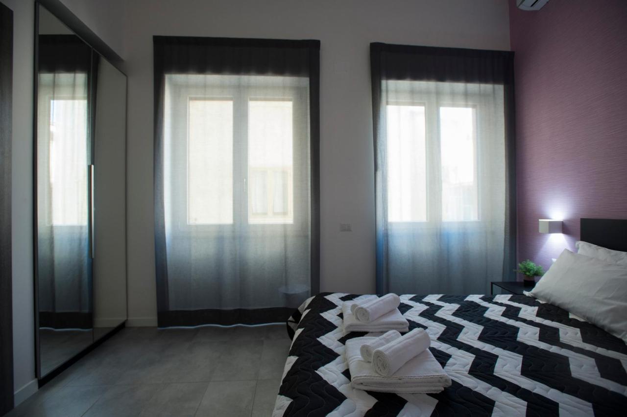 Lecentre 174 Bed & Breakfast Salerno Bagian luar foto