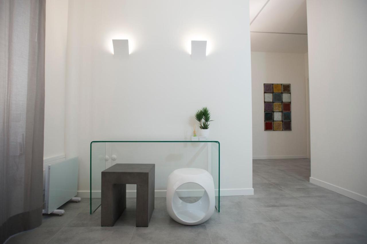 Lecentre 174 Bed & Breakfast Salerno Bagian luar foto